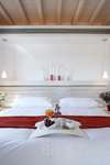 Bill & Coo Luxury Suites Hotel 